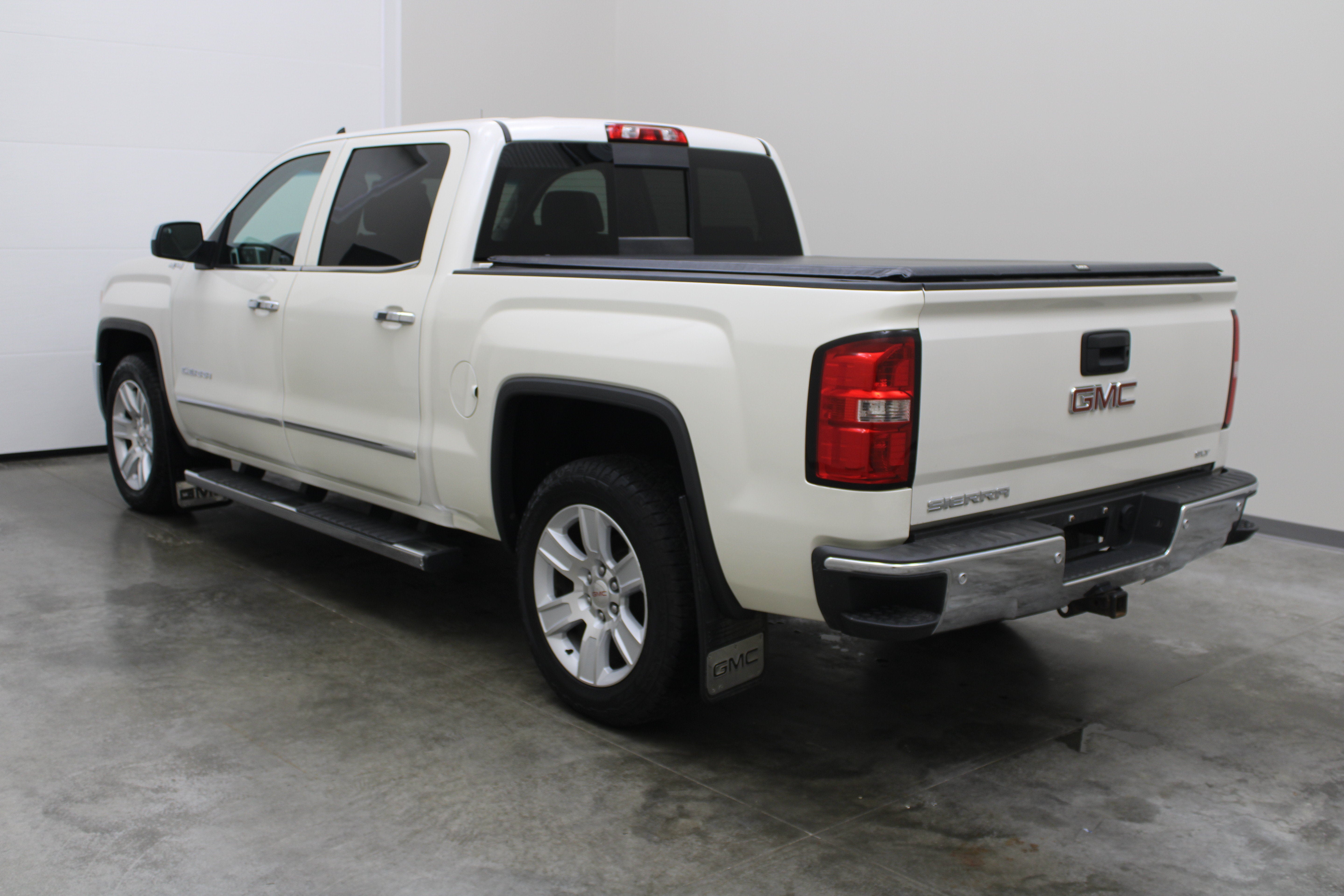 2015 GMC Sierra 1500 SLT - Photo 18