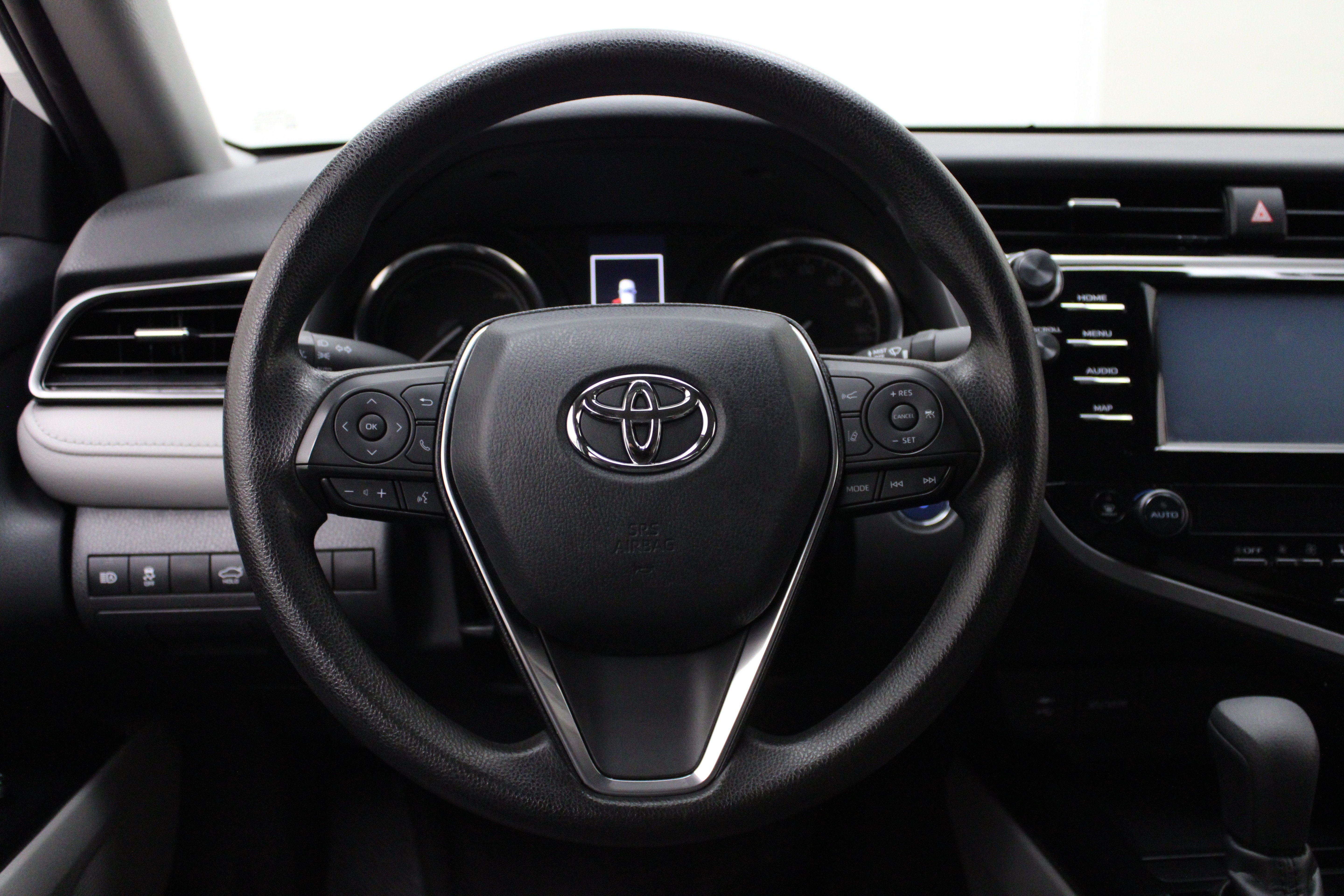 2019 Toyota Camry Hybrid LE