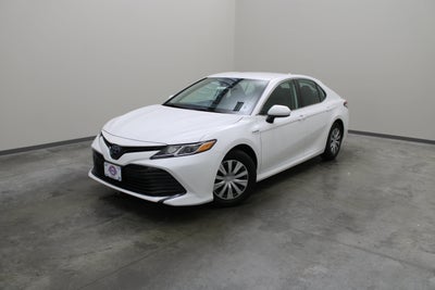 2019 Toyota Camry Hybrid LE