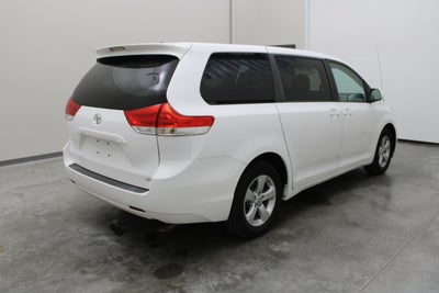 2011 Toyota Sienna 5dr 7-Pass Van I4 FWD (Natl)
