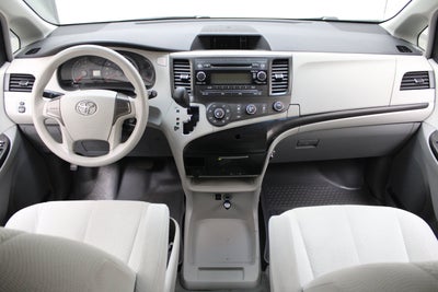 2011 Toyota Sienna 5dr 7-Pass Van I4 FWD (Natl)