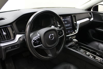 2020 Volvo S60 Momentum