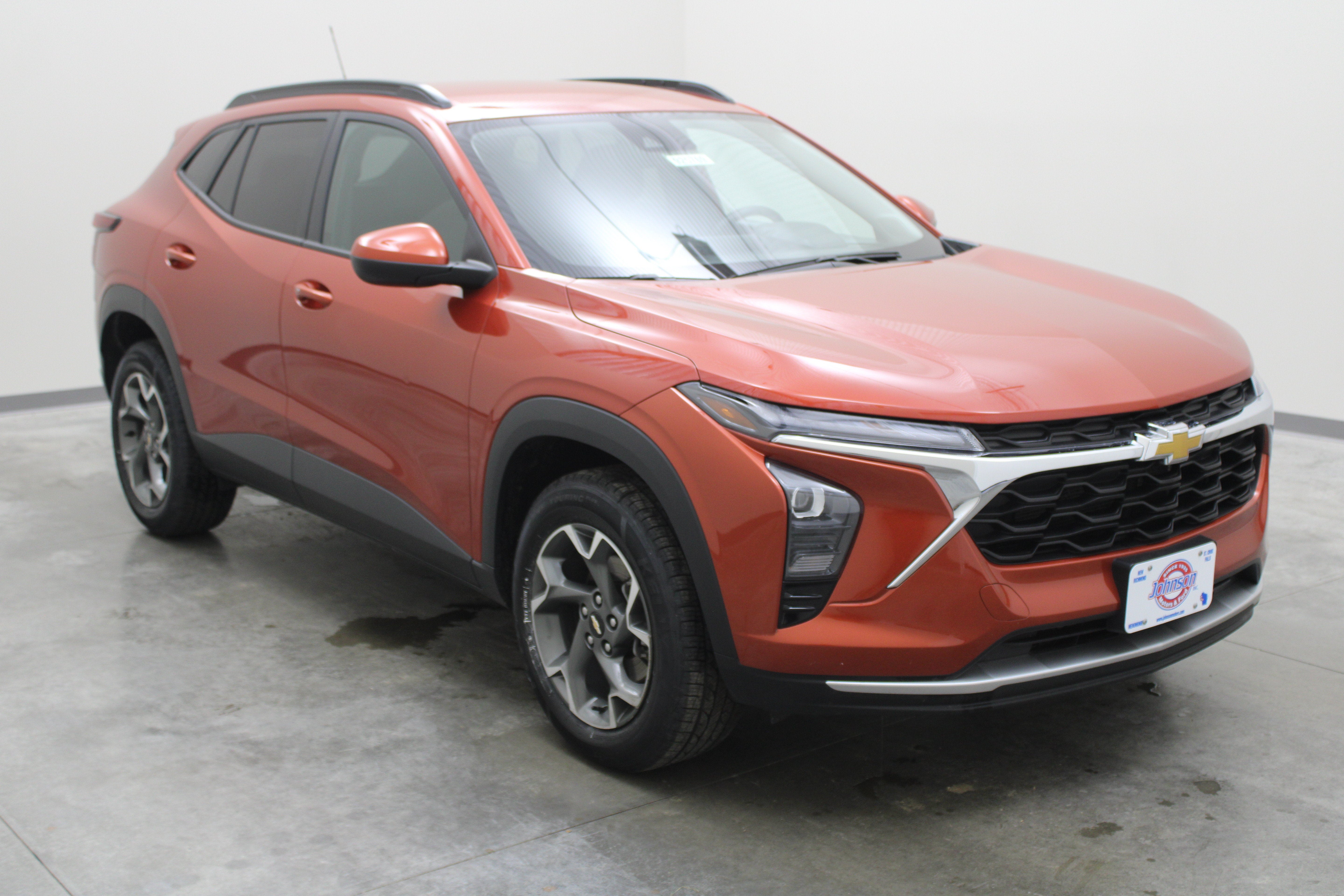 2024 Chevrolet Trax LT - Photo 16