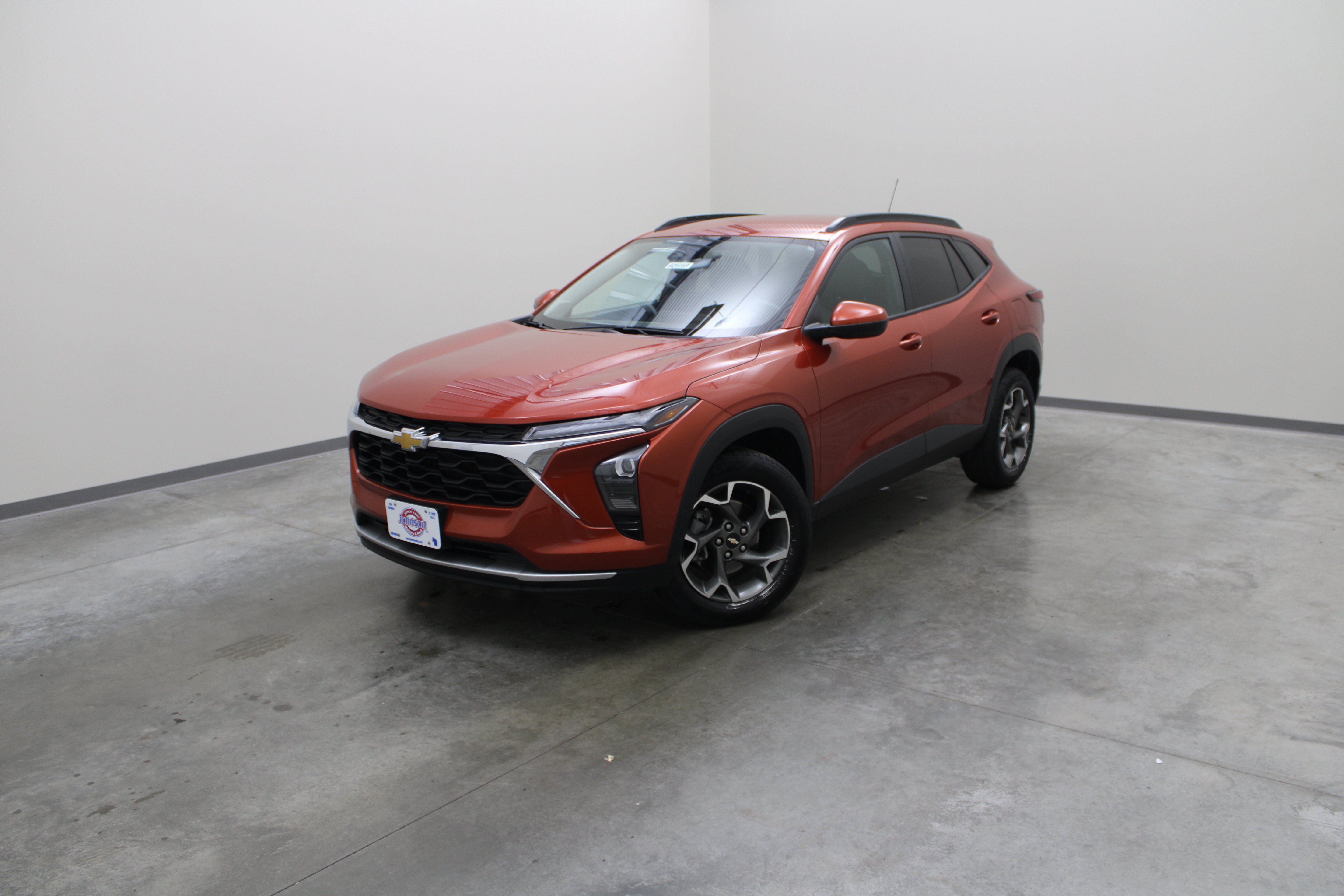 2024 Chevrolet Trax LT - Photo 19