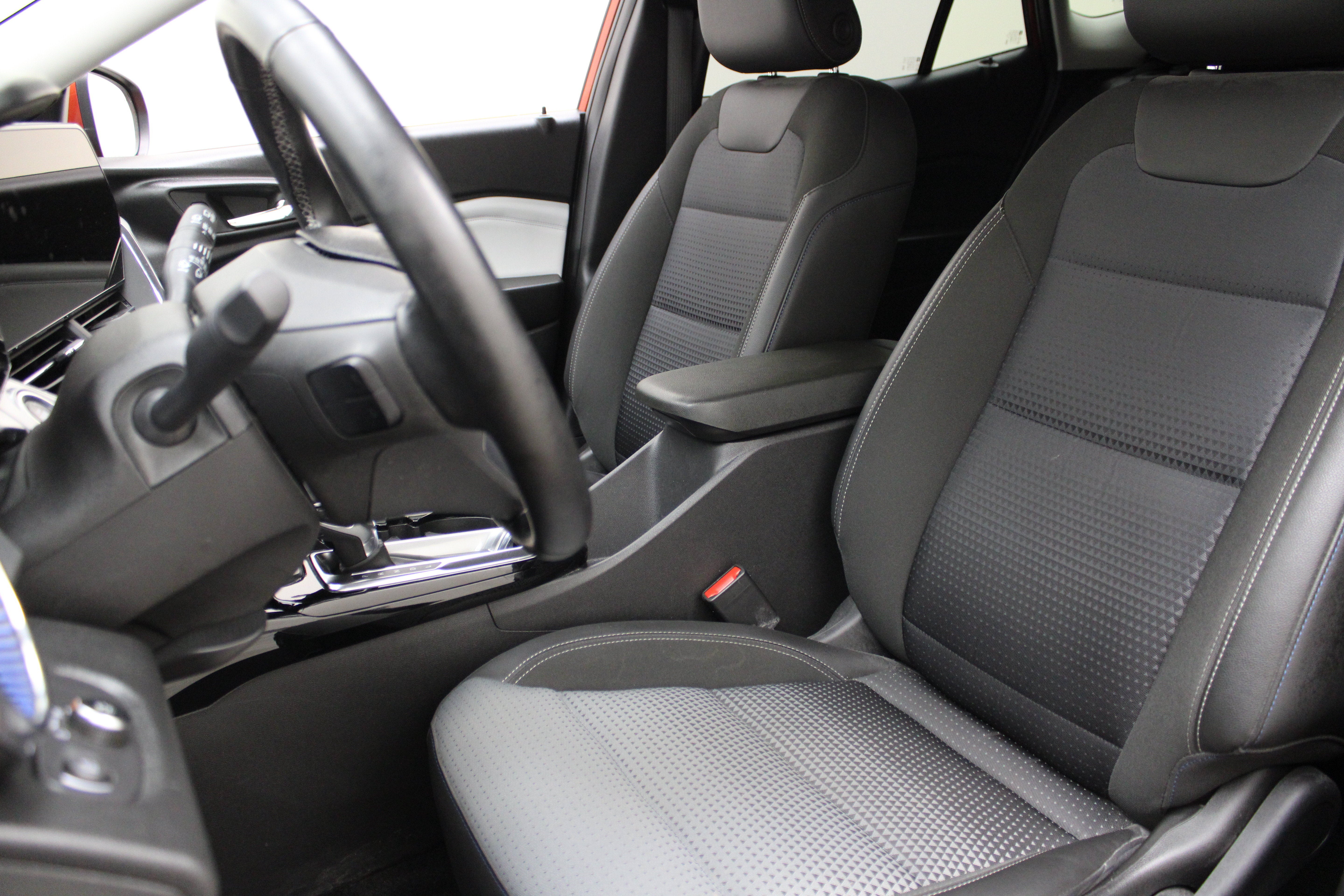 2024 Chevrolet Trax LT - Photo 9