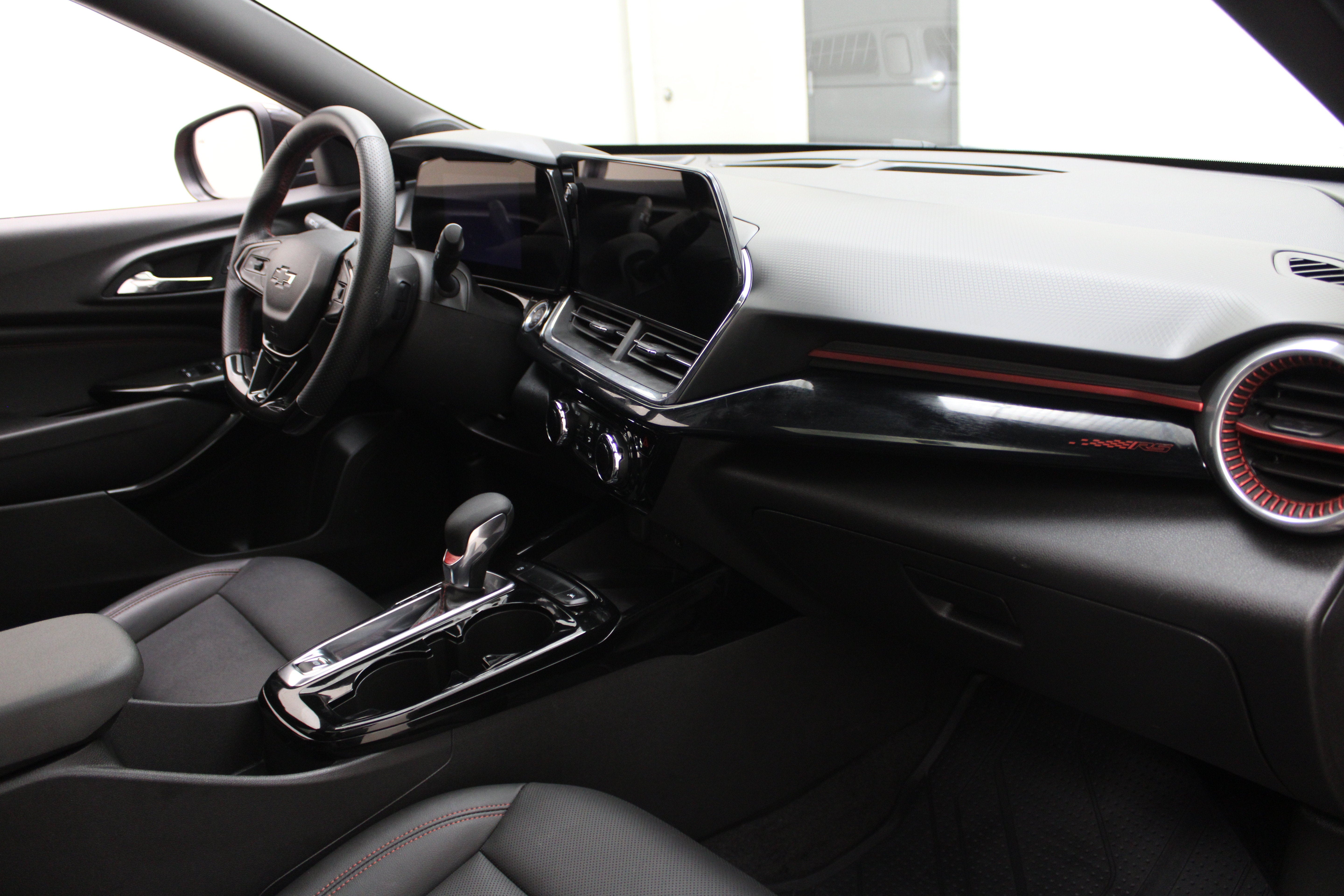 2024 Chevrolet Trax RS - Photo 9