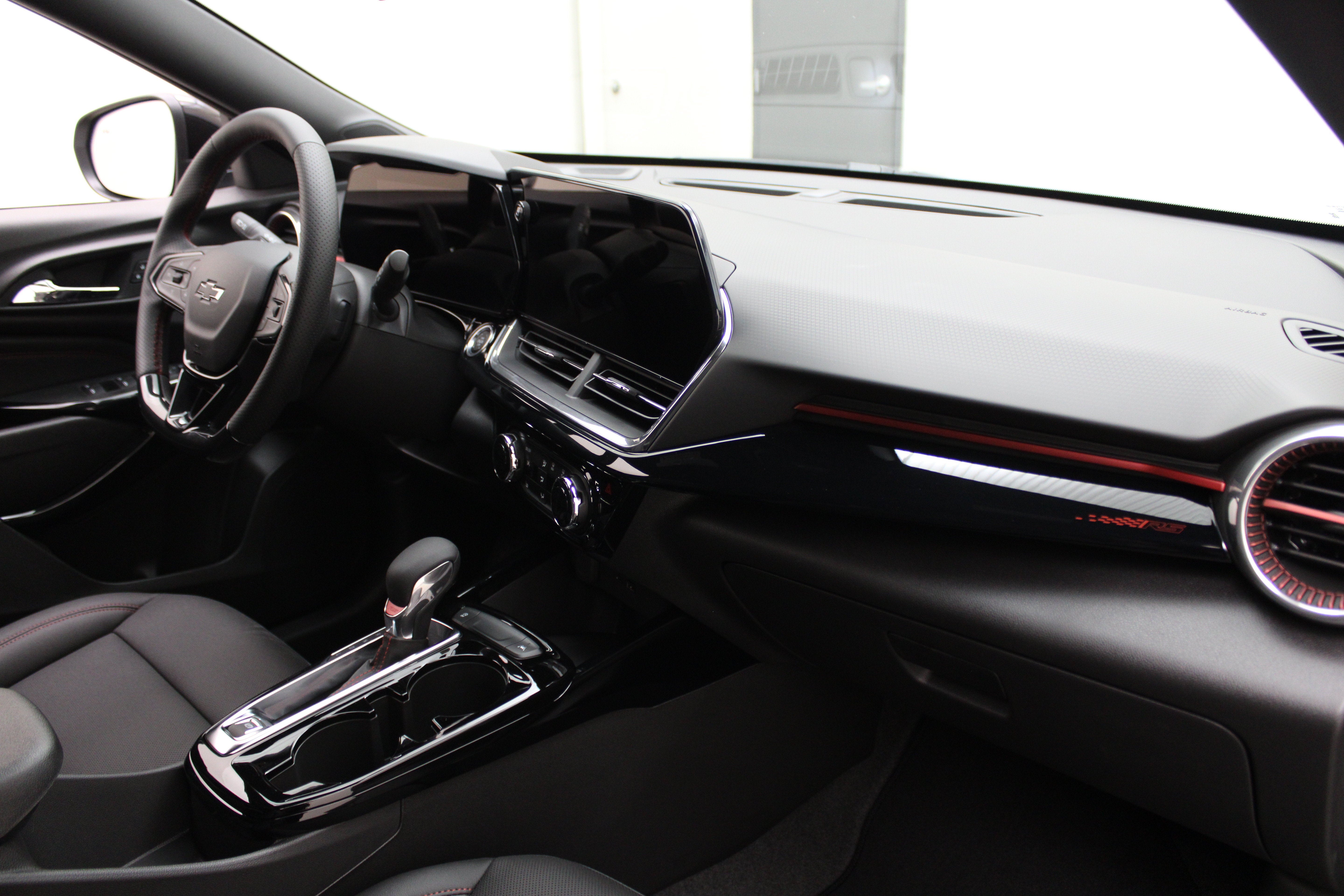 2026 Chevrolet Trax RS - Photo 7