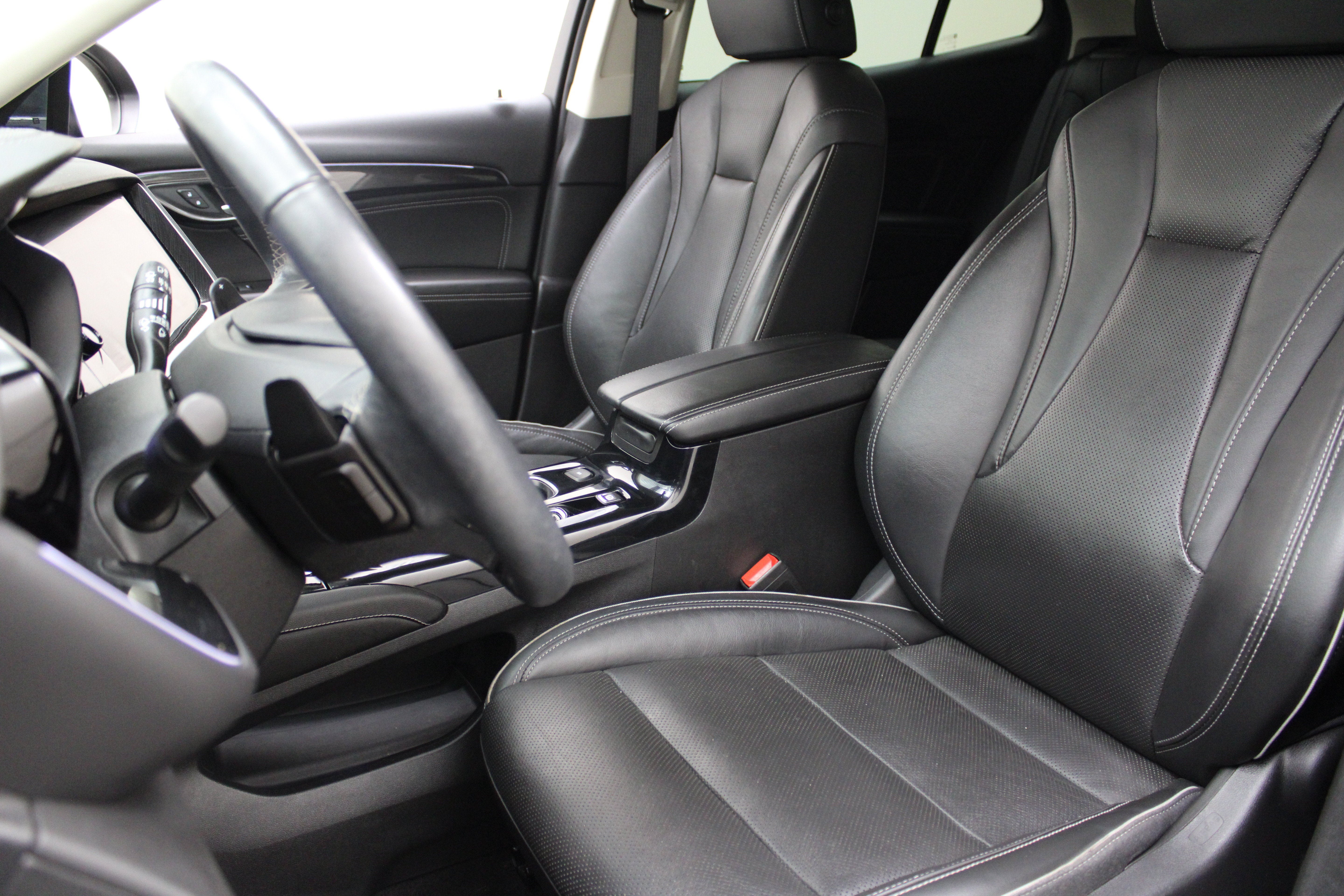 2021 Buick Envision Essence - Photo 10