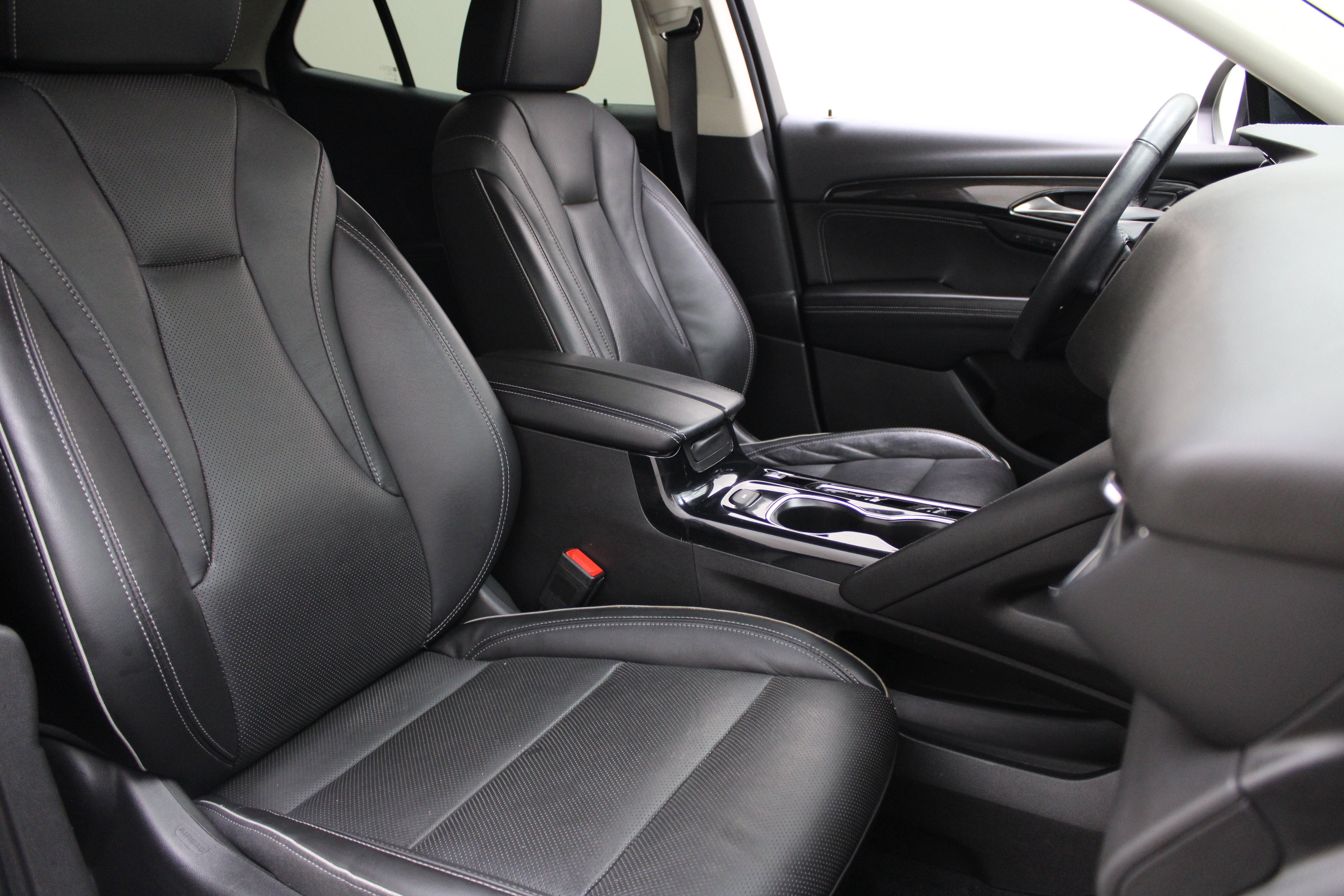 2021 Buick Envision Essence - Photo 7