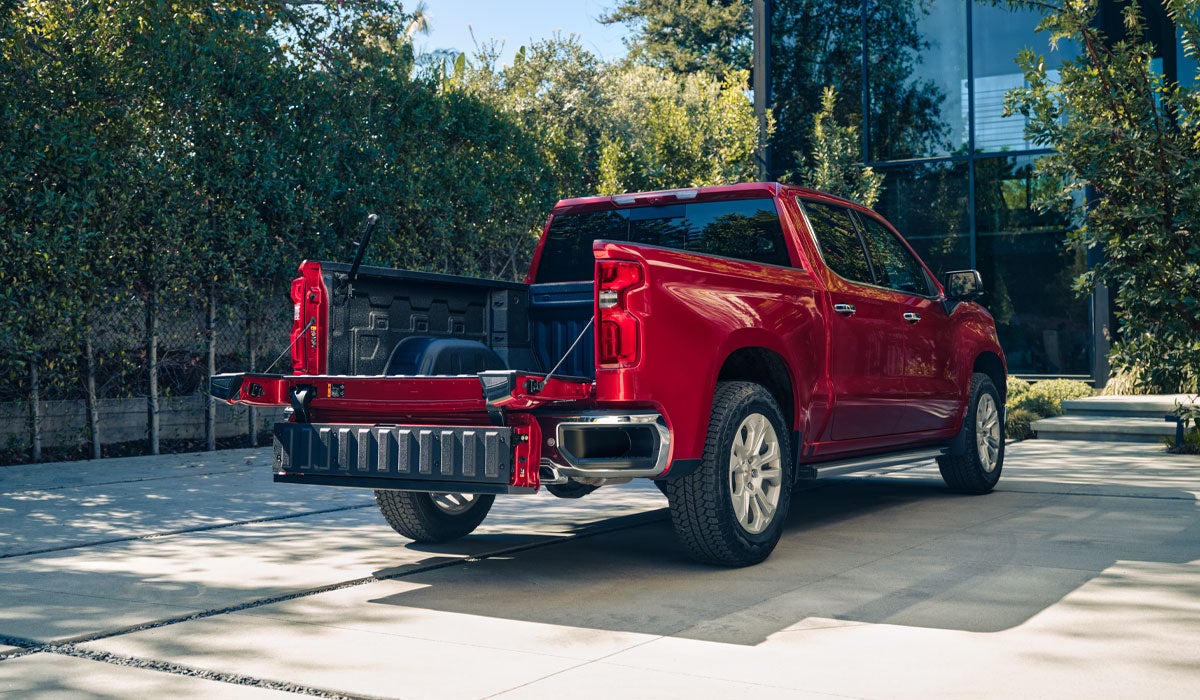 Johnson Motor Sales New Richmond in New Richmond WI